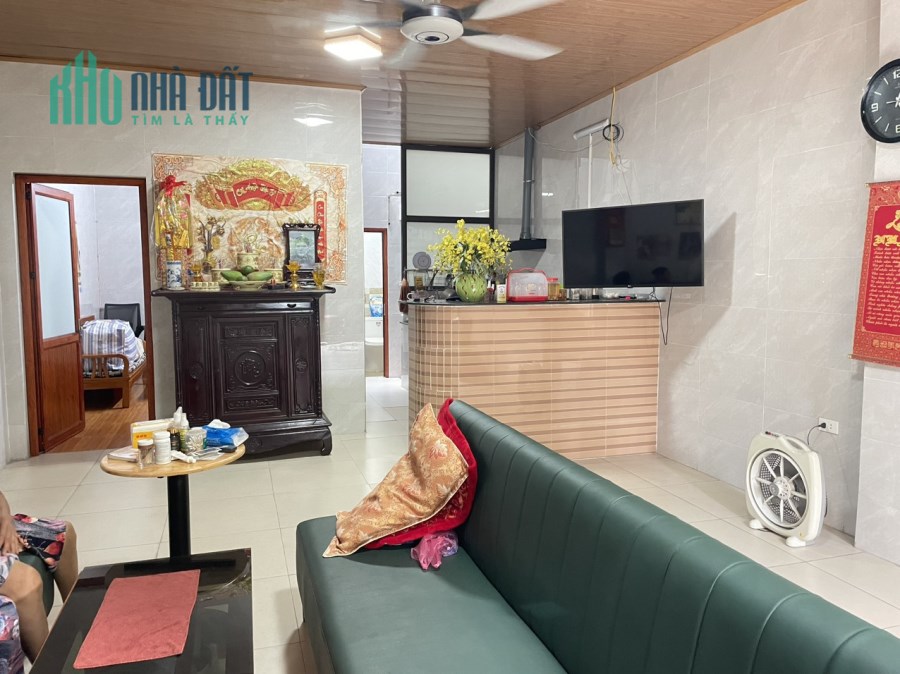 BÁN NHÀ XÓM THƯỢNG - UY NỖ - NỞ HẬU - GẦN PHỐ - ĐƯỜNG OTO - Ở SƯỚNG