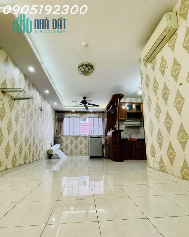 CĂN HỘ CHUNG CƯ QUẬN 1 - CHỈ HƠN  3 TỶ - 71M2 - MẶT TIỀN VÕ VĂN KIỆT - SỔ HỒNG RIÊNG.