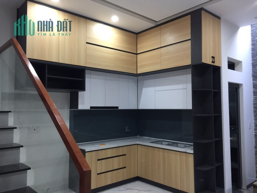 Nhà 1 Trệt 2 Lầu Trảng Dài gần Đại Học Công Nghệ Đồng Nai, SHR thổ cư,đường xe hơi