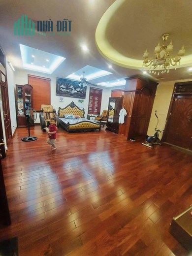 Biệt Thự KĐT Pháp Vân 300m2, 4 Tầng, MT 11,5m, Tặng full nội thất giá 3x tỷ