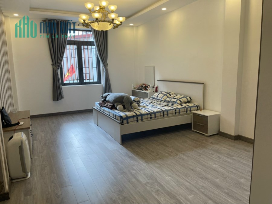 HÉT TIỀN bán rẻ nhà xinh 4.2 x 24m 1 trệt 3 lầu Q10 TP.HCM
