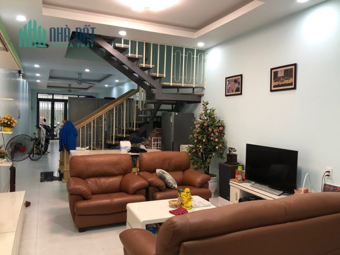 CHÍNH CHỦ CẦN BÁN NHANH Căn Nhà  Đẹp Vị Trí Đắc Địa Tại Quận Tân Bình , TP HCM