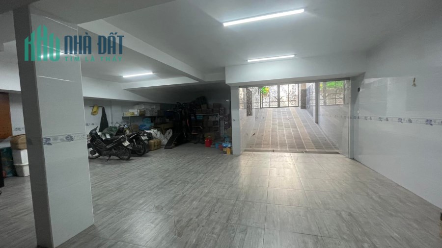 GẤP BÁN TÒA NHÀ VĂN PHÒNG HUỲNH TẤN PHÁT, P. PHÚ THUẬN, 180M2, 6 TẦNG, THANG MÁY, NGANG 9M SIÊU VIP