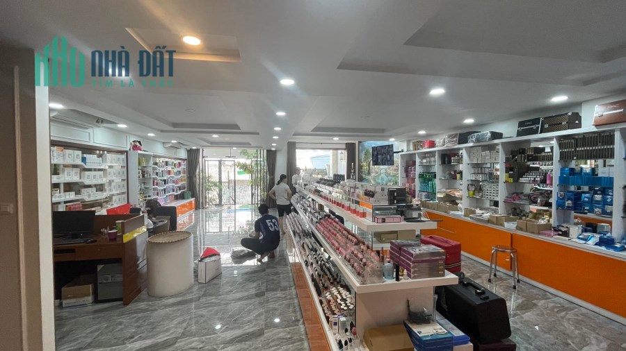 GẤP BÁN TÒA NHÀ VĂN PHÒNG HUỲNH TẤN PHÁT, P. PHÚ THUẬN, 180M2, 6 TẦNG, THANG MÁY, NGANG 9M SIÊU VIP