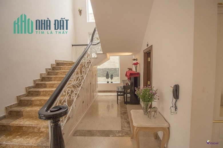 Chính Chủ Cần Bán Siêu Biệt Thự, 35 Đinh Tiên Hoàng, Phường 2, TP Đà Lạt, Lâm Đồng