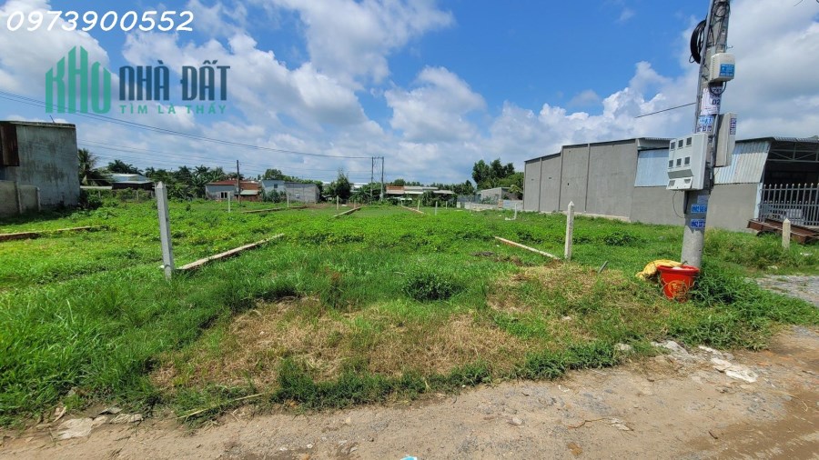 Một lô đất ngộp Ngay An Tịnh- thị xã trảng bàng Tây Ninh
 7x67m(470m2) . có sẵn 137m2 (ODT)