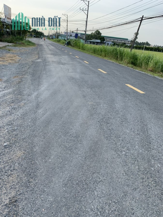 Chúng tôi bán 3,5ha đất SKC ở Đức Hòa, Long  An