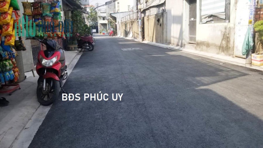 SÁT VÁCH GÒ VẤP DT : 100M2 - NGANG 5M - HẺM XE HƠI VÔ NHÀ.