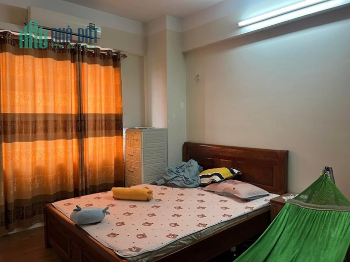 BÁN NHÀ PHỐ HOÀNG CẦU 48M2 x 4T, NGÕ TO NHƯ PHỐ, 3 BƯỚC RA HỒ HOÀNG CẦU, GIÁ 8.2 TỶ