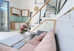 TRẢ CHƯỚC 700 TRIỆU NHẬN NHÀ Ở NGAY.