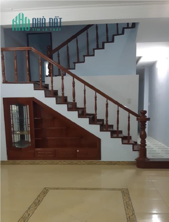 Nhà đường Nhựa QH 4m lề 3m Ô tô đậu gần Lý Tự Trọng 68m2, 2 tầng, 4.x tỷ