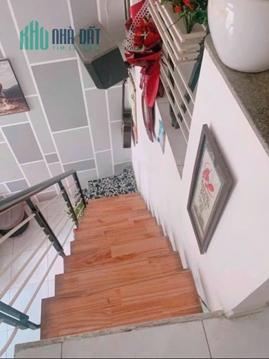 .Nhà Lý Thái Tổ Góc kiệt 2.5m, cách đường 60m, 41m2, 1.65 tỷ