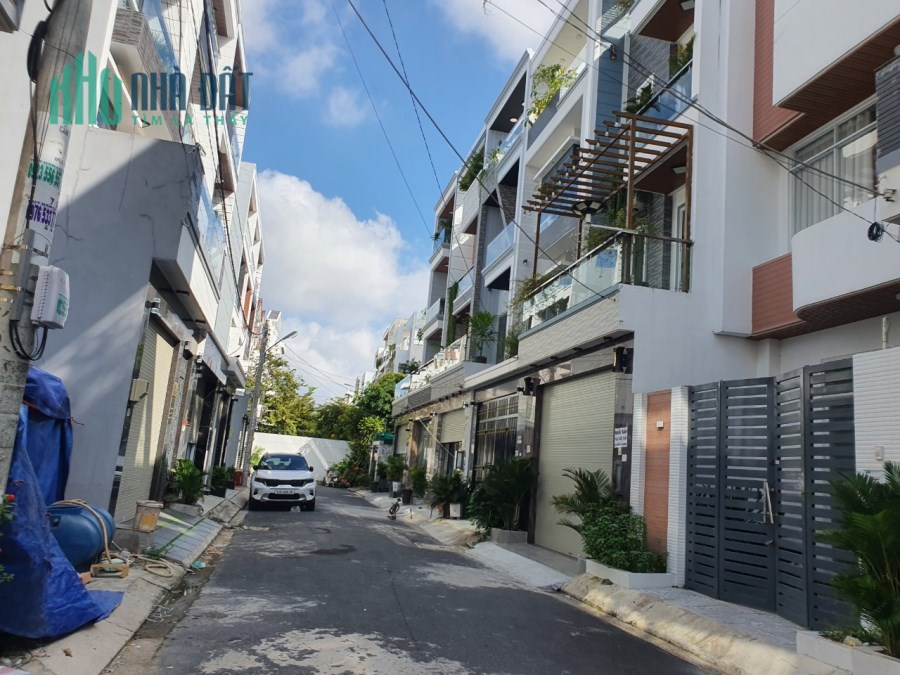 Bán đất đường Lê Văn Lương, 6x13.5m, giá 4  tỷ