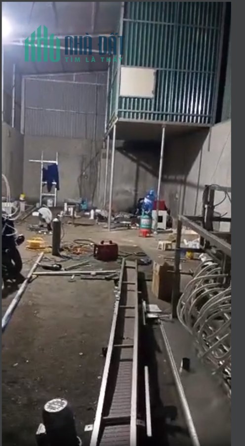 Chính chủ cho thuê 90m2 kho xưởng tại 105 ngõ 307 tổ 9 phường Yên Sở Hoàng Mai HN