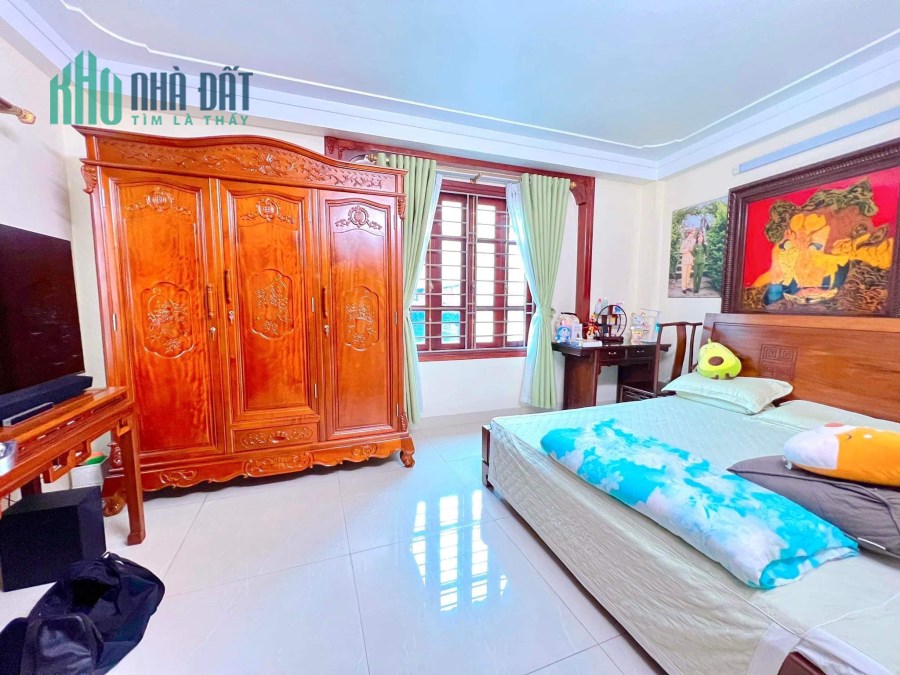 Bán nhà Minh Khai 5x10m 5 tầng, oto tránh, chính chủ 12.8 tỷ