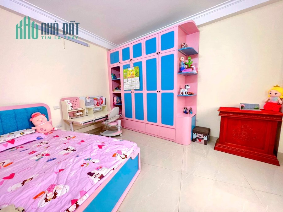 Bán nhà Minh Khai 5x10m 5 tầng, oto tránh, chính chủ 12.8 tỷ