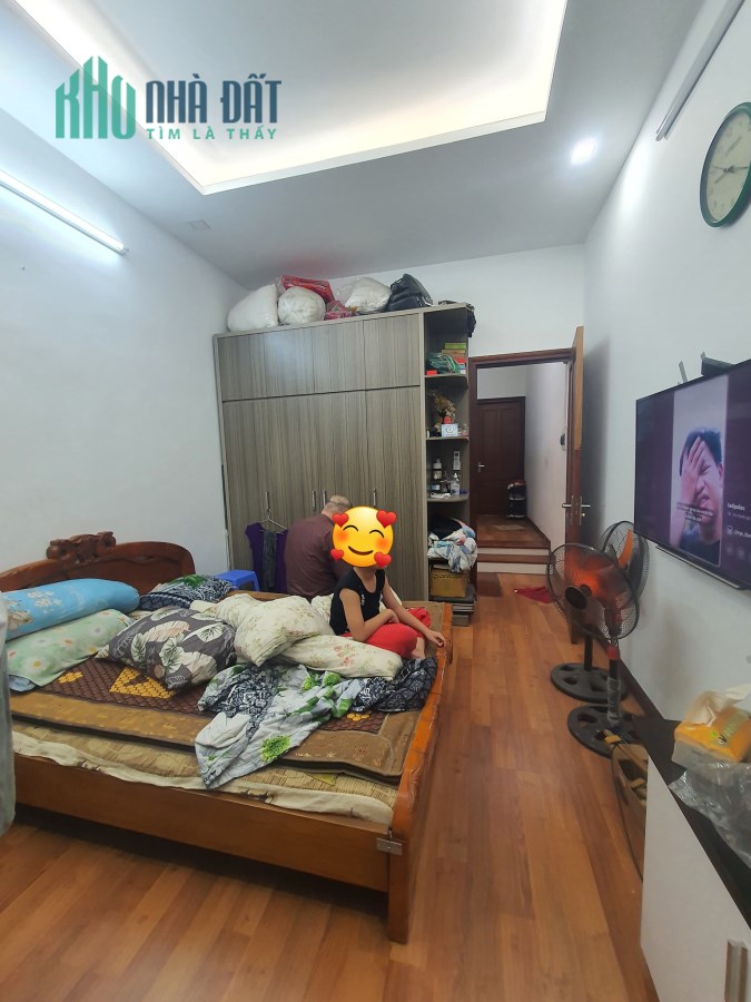 PHÂN LÔ 2 MẶT NGÕ- HỒNG MAI 10M Ô TÔ, NHÀ DÂN XÂY CHẮN -  6 NGỦ