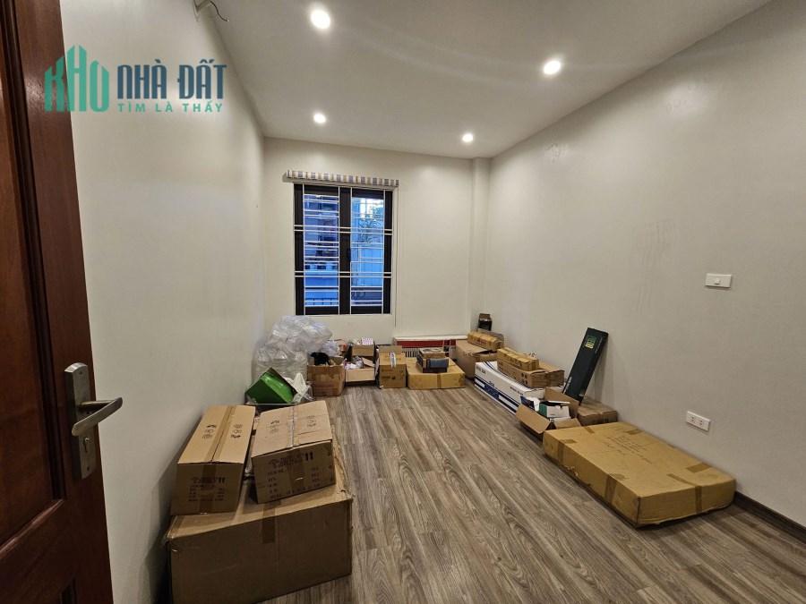PHÂN LÔ 2 MẶT NGÕ- HỒNG MAI 10M Ô TÔ, NHÀ DÂN XÂY CHẮN -  6 NGỦ