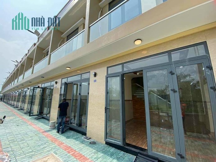 %%CHO THUÊ NHÀ NGUYÊN CĂN 1 TRỆT 1  LẦU MỚI XÂY Ở HUYỆN ĐỨC HÒA - TỈNH LONG AN