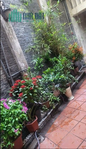 Nhà mặt tiền rộng đẹp nhất Ba Đình - Bán nhà số chắn phố Châu Long, diện tích 120m2. Hotline