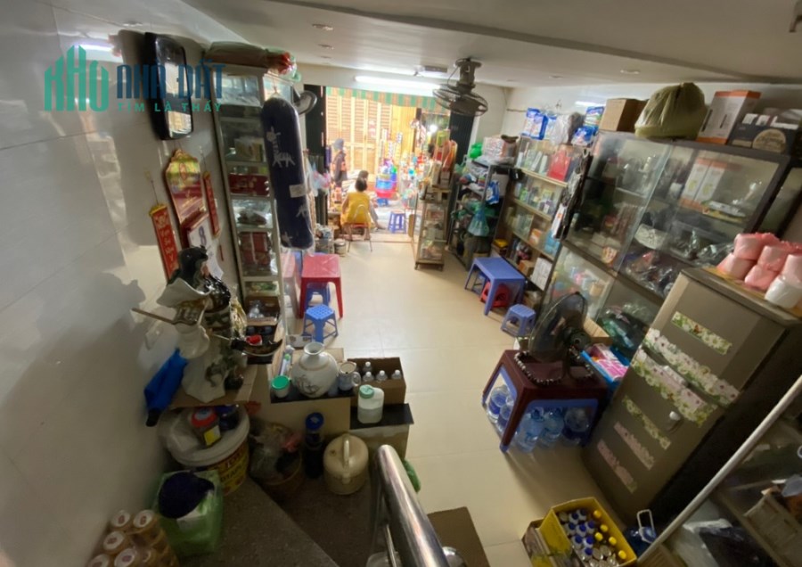 Cơ hội đầu tư và an cư tại khu vực Yên Lãng, Đống Đa - Nhà 4 tầng, diện tích 30m², giá cực kỳ hợp