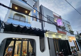 🔴NHÀ 2 TẦNG KIỆT Ô TÔ K202 HOÀNG VĂN THÁI
