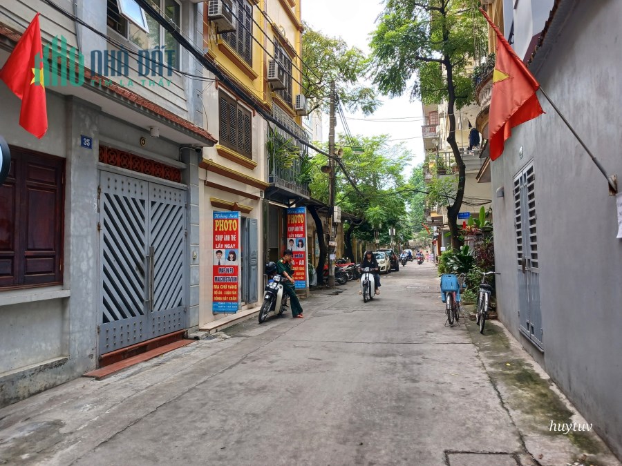 NHÚ 3 TỶ CÓ NGÀY NHÀ MẶT TIỀN RỘNG KINH DOANH SẦM UẤT 5 TẦNG