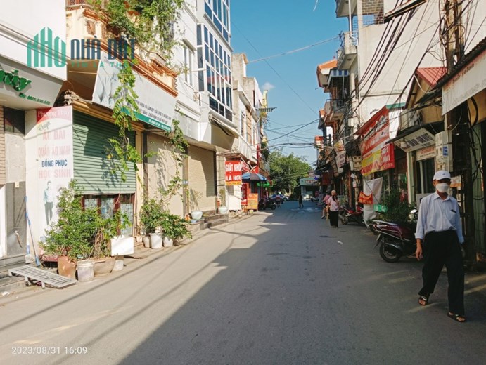 MẢNH ĐẤT HIẾM  KHÔNG CÓ MẢNH THỨ 2,  DT 40M 3,05 tỷ
LÔ GÓC 3 MẶT THOÁNG VĨNH VIỄN  
THÔNG SỐ ĐẸP