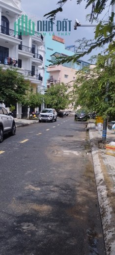 Nhà Bán N4.5 D15 BX Ngã Tư Ga Thạnh Xuân Q12 chỉ 3Tỷ49