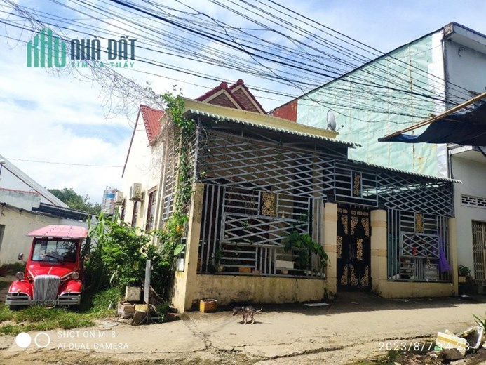NHÀ ĐẸP - GIÁ TỐT - Cần Bán Nhà 2 Mặt Tiền Vị Trí Đắc Địa Tại TP Phú Quốc - Kiên Giang