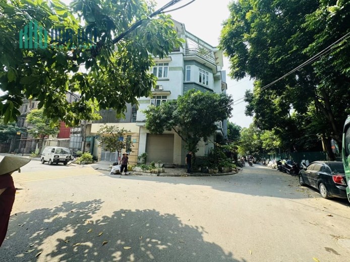 BÁN BIỆT THƯ LÔ GÓC KHU ĐÔ THỊ KHUYẾN LƯƠNG TRẦN PHÚ 50M GIÁ SỐC