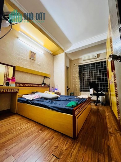 Bán nhà riêng Ba Đình , kinh doanh 40m2 giá 4 tỷ 6 , mua bán nhà riêng Hoàng Hoa Thám Ba Đình giá rẻ