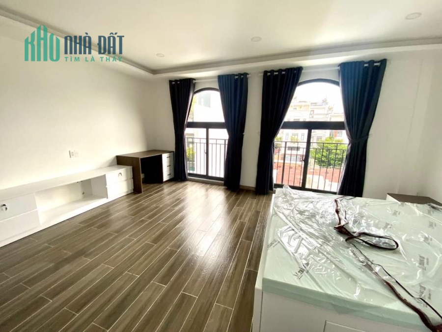 .

NHÀ BÁN.BÁN GẲP.HẠ CHÀO .MẶT TIỀN NGUYỄN DU- 30m2- TẦNG- GIÁ TỔT.