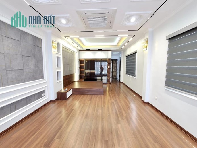 CHÍNH CHỦ BÁN GẤP NHÀ THẠCH BÀN ( TỔ 15) _ GẦN CHỢ ĐỒNG DINH_ HỒ BEN _ NHÀ MỚI 5 TẦNG  CHỈ HƠN 3 TỶ