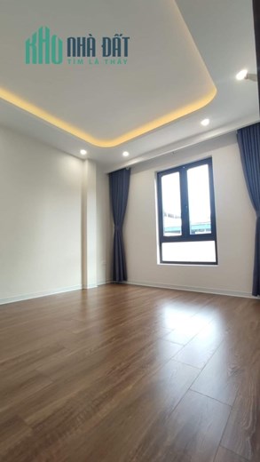 Nhà bán Tổ 7 Đa Sỹ, Hà Đông, 30 m2, 5 tầng, 5.1 m mặt tiền, giá nhỉnh hơn 3 tỷ.