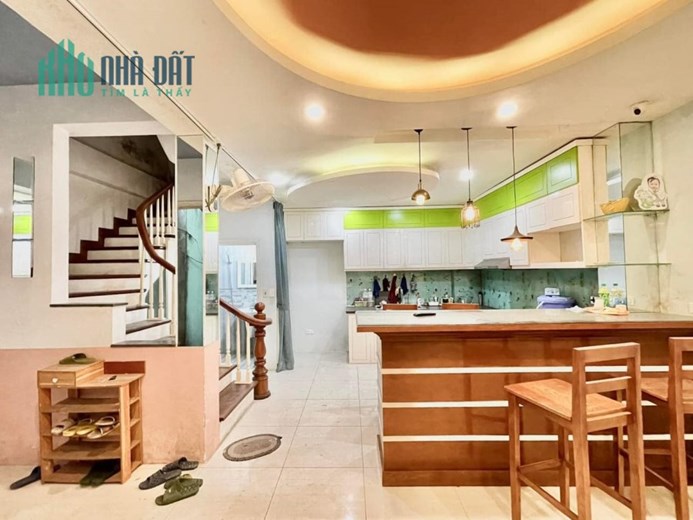 Nhà Đẹp - 30M RA MẶT GỐC ĐỀ Ô TÔ - KD ONLINE - NGÕ THẲNG TẮP - 36m x 5 tầng x mt 5m giá 4tỷ 65