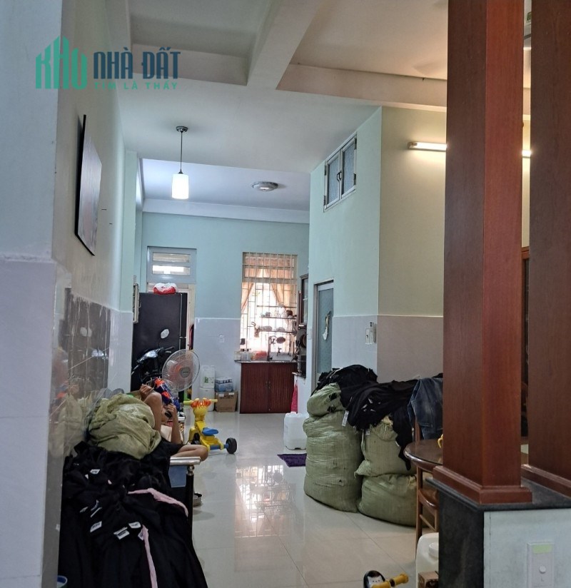Nhà Hẻm Thông 4Mx18.8M 3Tầng 4PN Đường Huỳnh Văn Nghệ Quận Tân Bình.