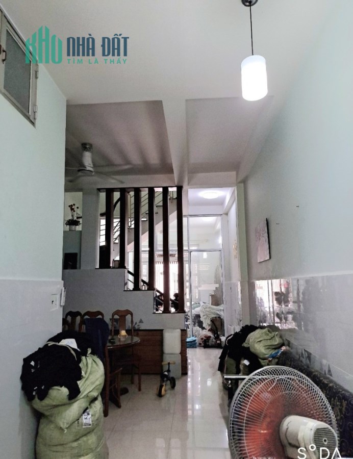 Nhà Hẻm Thông 4Mx18.8M 3Tầng 4PN Đường Huỳnh Văn Nghệ Quận Tân Bình.