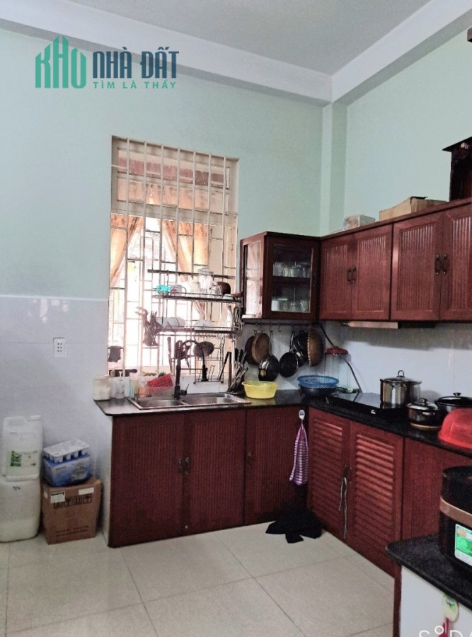 Nhà Hẻm Thông 4Mx18.8M 3Tầng 4PN Đường Huỳnh Văn Nghệ Quận Tân Bình.