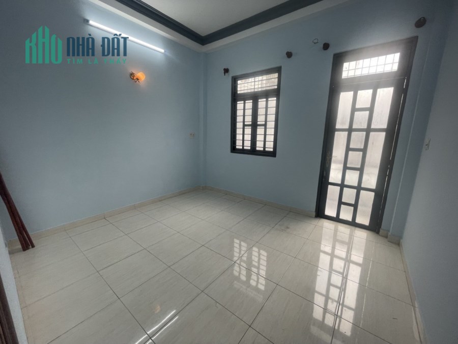 KINH TẾ YẾU , GIẢM NHANH 450TR - 38M2- SAU GIẢM  5 TỶ 050 - SƯ VẠN HẠNH QUẬN 10