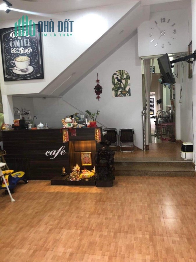 Nhà 2 tầng mặt tiền Quận Hải Châu đường Chu Mạnh Trinh đất đẹp 75 m2 giá rẻ