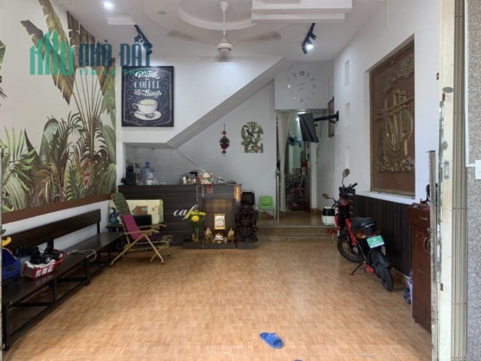 Nhà 2 tầng mặt tiền Quận Hải Châu đường Chu Mạnh Trinh đất đẹp 75 m2 giá rẻ