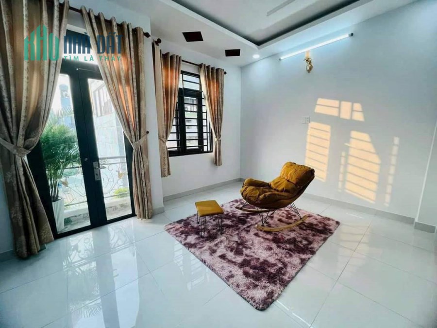 Bán nhà Gò Vấp sát Lotte Mart. 45m2, 5 tầng, oto ngủ trong nhà dưới 7 tỷ