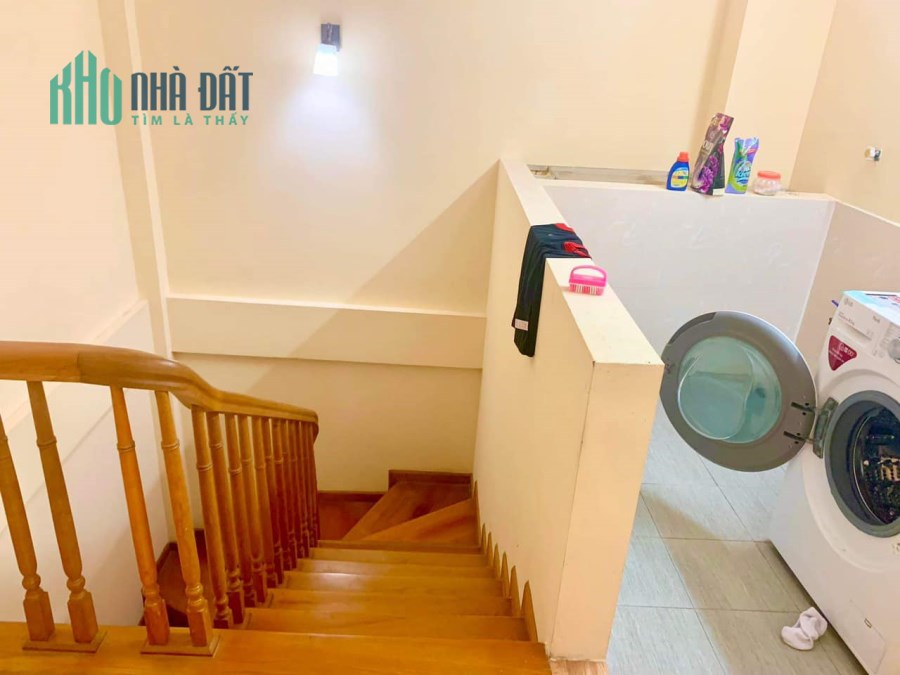 TRUNG TÂM CẦU GIẤY – NHÀ ĐẸP - NGÕ THÔNG – GẦN Ô TÔ – 5 TẦNG, 32M2, 4.75 TỶ