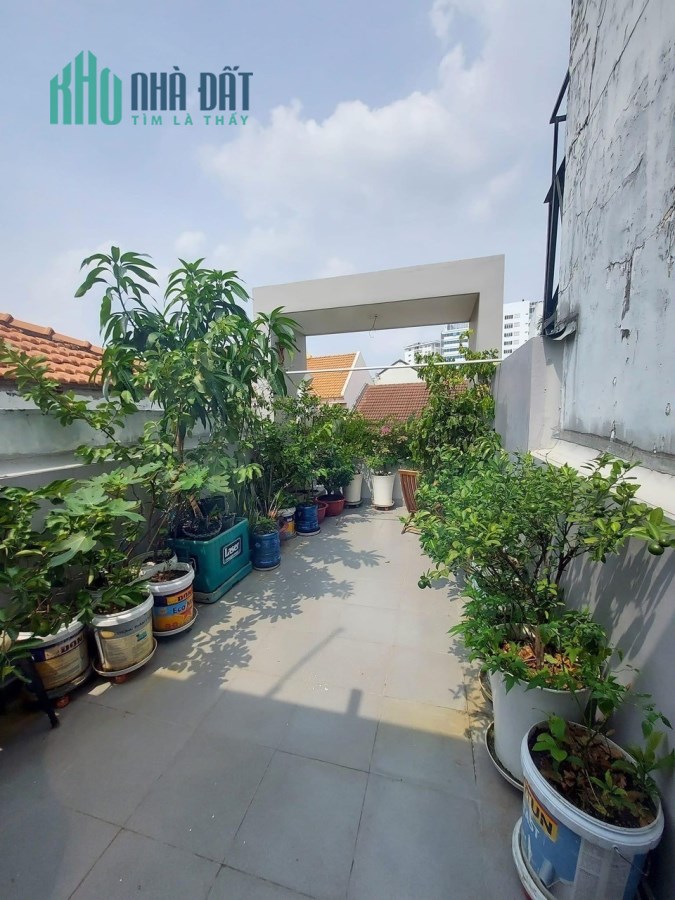 KHU VIP, Bán Nhà Huỳnh Văn Bánh, PN, 51m2, 4 tầng, 8 tỷ TL 0964364745