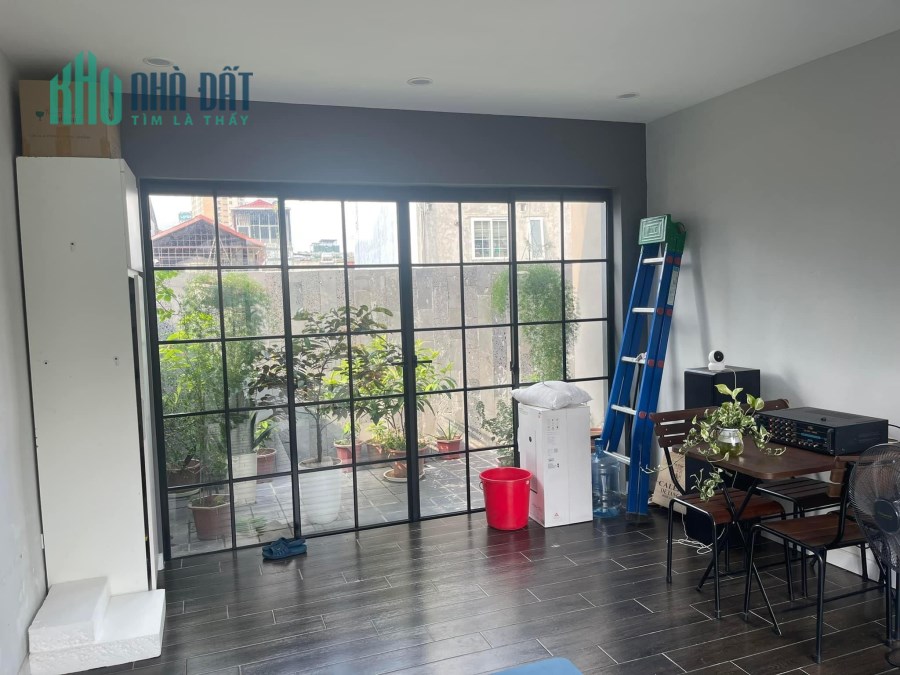Cần bán nhà đẹp DT 65m2, MT 6.3m phố Tô Vĩnh Diện, giá 10 tỷ 5