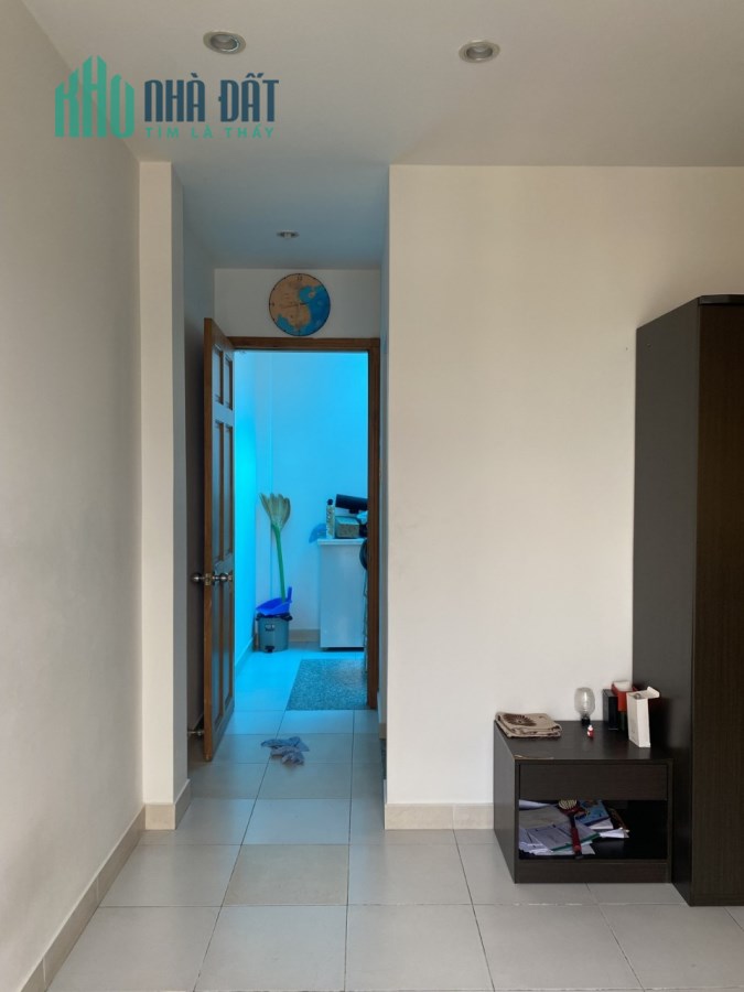 CHỈ 5 TỶ MUA ĐƯỢC NHÀ TT QUẬN 10 - ĐƯỜNG CMT8 - DT 40M2 - HẺM 3M , XE HƠI CÁCH 1 CĂN