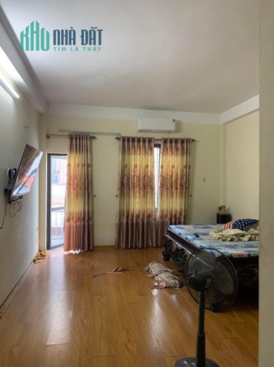 Bán nhà 5 tầng Ngọc Thụy,Long Biên 41m2 ,Mt 4.5m ,lô góc nhỉnh 4 tỷ