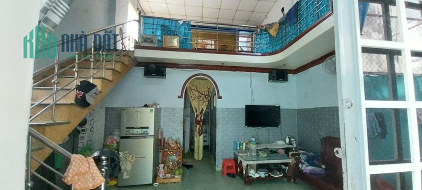 .Nhà gần MT Nguyễn Văn Linh, 75m2, 3 căn nhà cho thuê, 3.x tỷ nhỏ