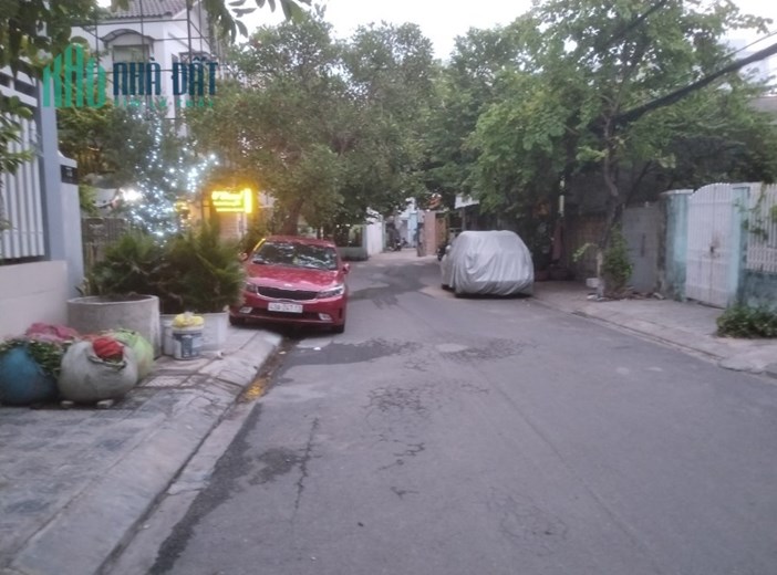Bán nhà C4 mặt tiền Sơn Trà đường Lương Thế Vinh đất 120m2 giá 5.X tỷ